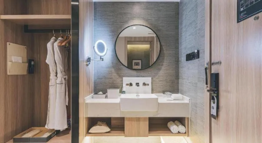 Atour Light Hotel Chengdu Wuhou Shuangnan Hongpailou Road