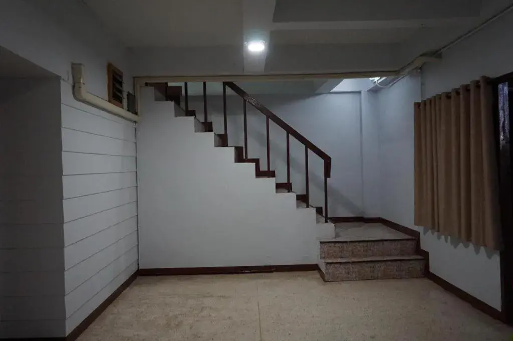 Parichart Place Parichart Place