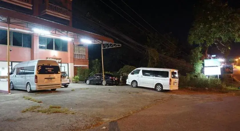 Parichart Place Parichart Place