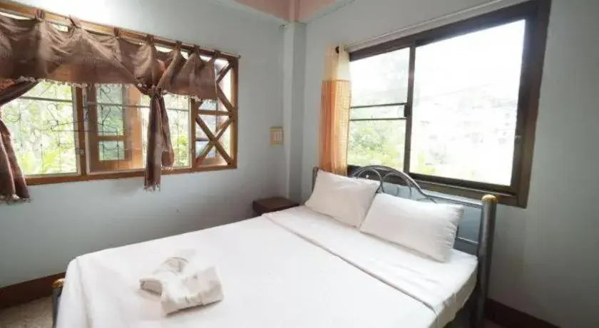 Parichart Place Parichart Place