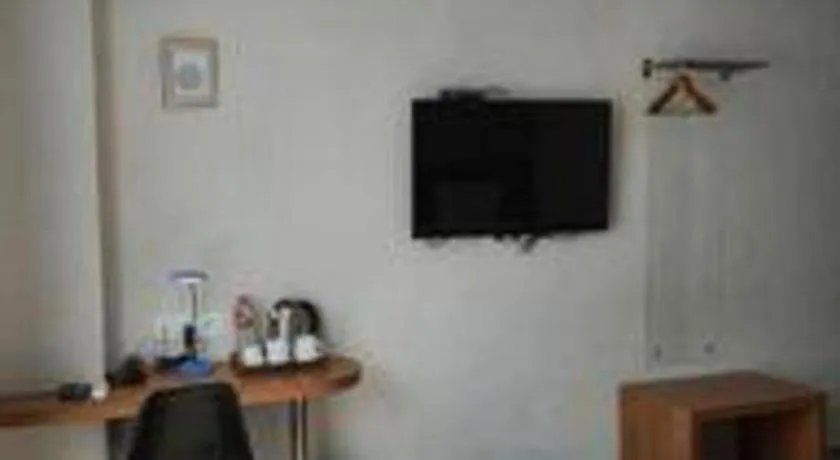 Hart Hotel Premium Rapatmaja