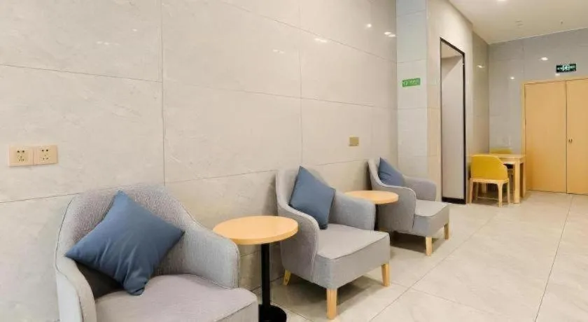 Vatica Hotel Hefei Yaohai Longgang Subway Station