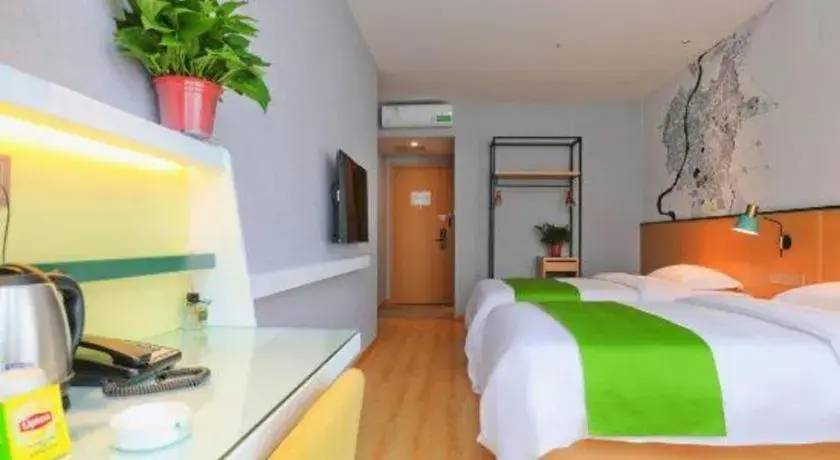 Bed in Vatica Hotel Hefei Yaohai Longgang Subway Station Bed in Vatica Hotel Hefei Yaohai Longgang Subway Station