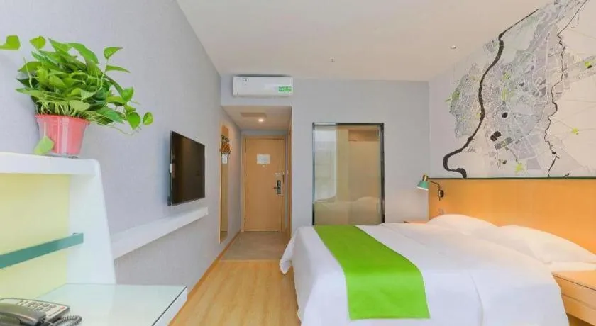 Bed in Vatica Hotel Hefei Yaohai Longgang Subway Station