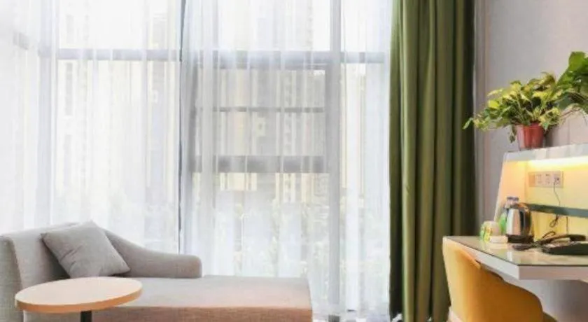 Vatica Hotel Hefei Yaohai Longgang Subway Station