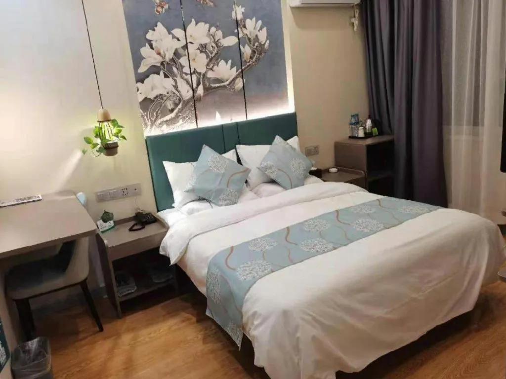 Bed in GreenTree Inn Shenyang Huanggu District Union Building