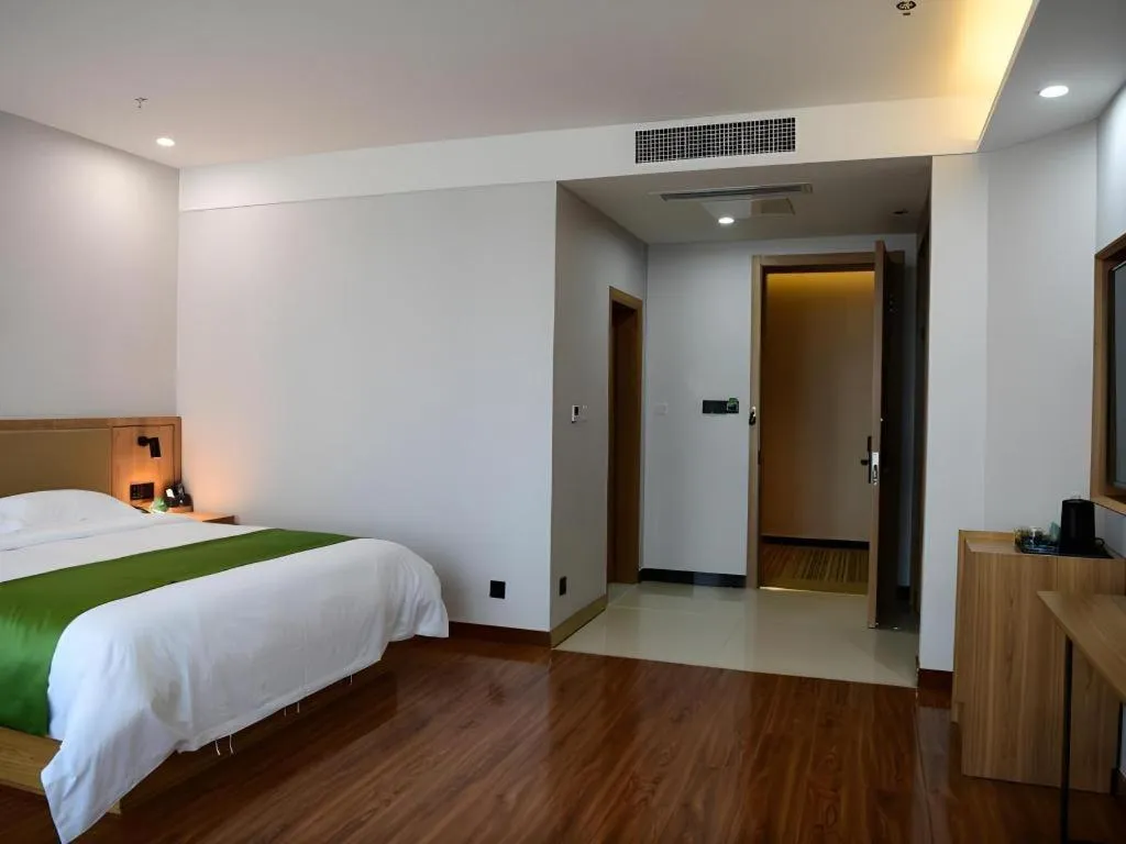 Bed in GreenTree Inn Xingta Songjing Street Financial Center