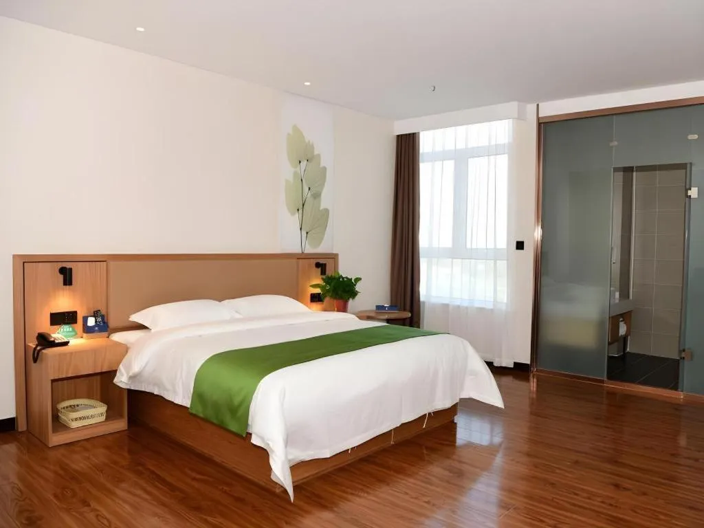 Bed in GreenTree Inn Xingta Songjing Street Financial Center