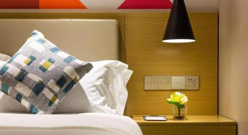 Bed in City Comfort Inn Guangzhou Shixi Metro Station Pazhou Exhibition