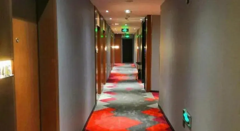 Borrman Hotel Guigang Pingnan Donghu Borrman Hotel Guigang Pingnan Donghu