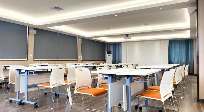 Borrman Hotel Guigang Pingnan Donghu