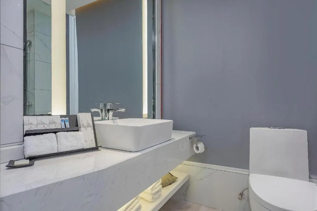 Borrman Hotel Guigang Pingnan Donghu