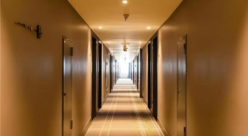 City Comfort Premier Hotel Wuhan Wangjiawan Hanyang Bus Station Metro Station