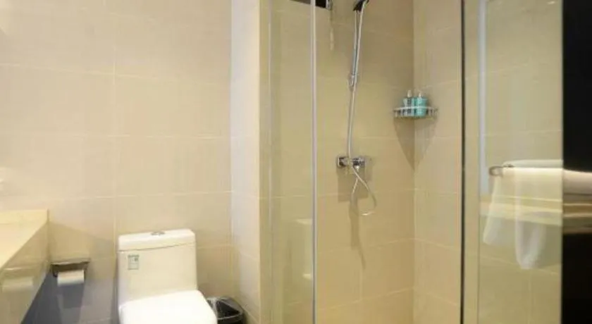 City Comfort Inn Dandong Railway Station Yalu River Scenic Area