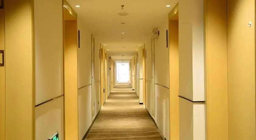 City Comfort Inn Dandong Railway Station Yalu River Scenic Area