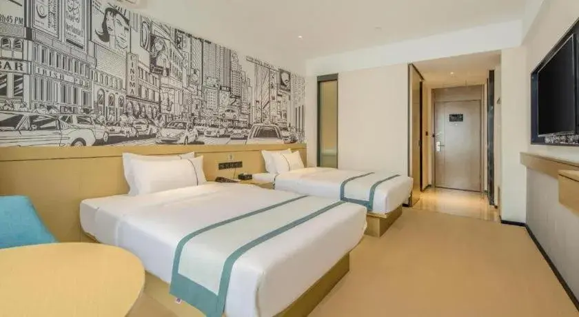 Bed in City Comfort Inn Dandong Railway Station Yalu River Scenic Area Bed in City Comfort Inn Dandong Railway Station Yalu River Scenic Area