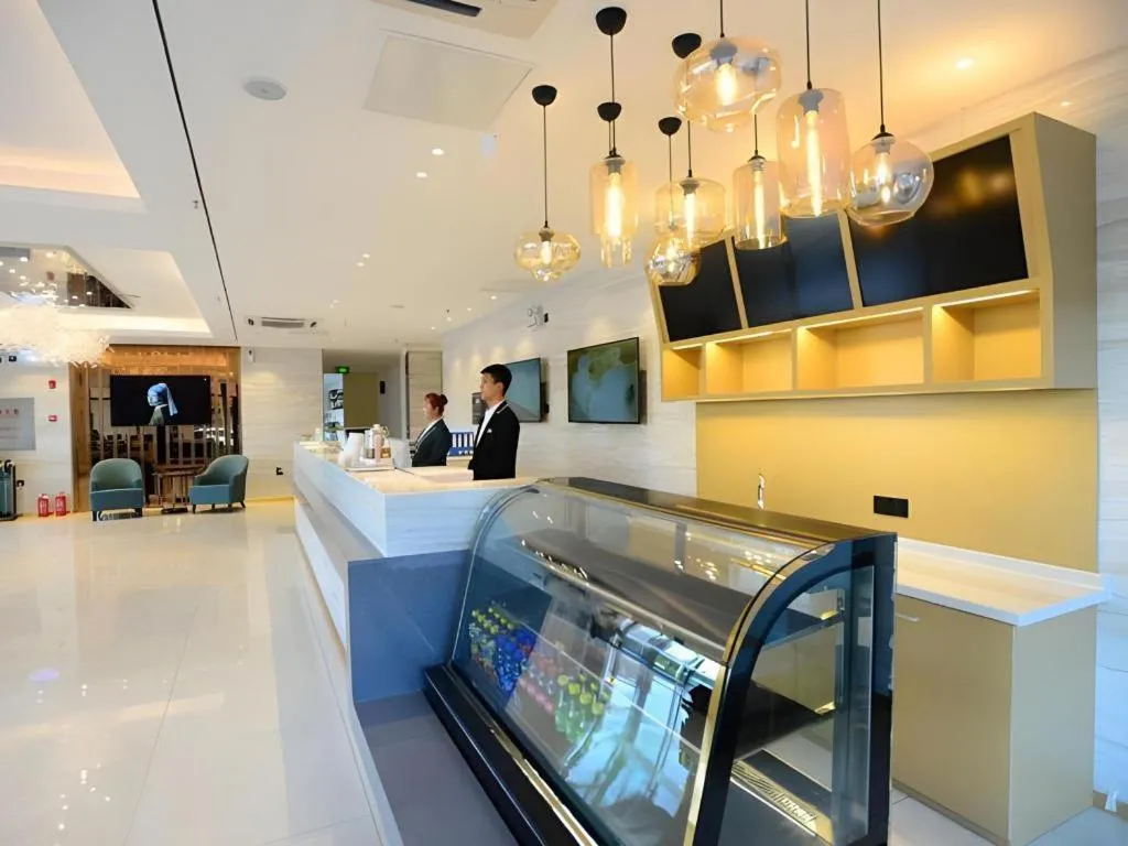 City Comfort Inn Dandong Railway Station Yalu River Scenic Area