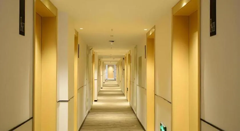 City Comfort Inn Dandong Railway Station Yalu River Scenic Area