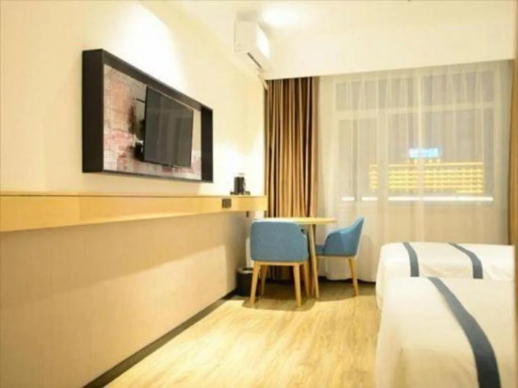 City Comfort Inn Dandong Railway Station Yalu River Scenic Area