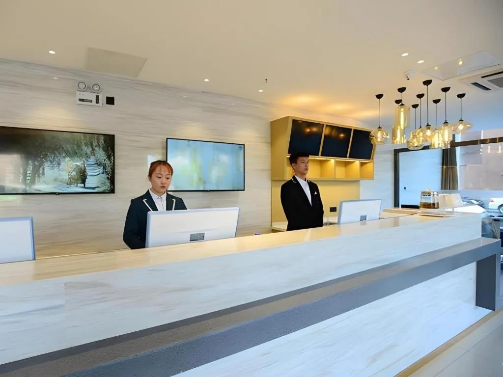 City Comfort Inn Dandong Railway Station Yalu River Scenic Area