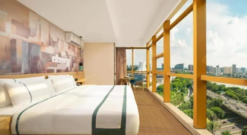 Bed in City Comfort Inn Nanning Exhibition Center Hangyang City Metro Station