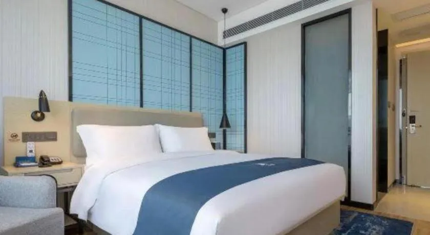 Bed in Echarm Hotel Changsha Yuelu Mountain West Bus Station Metro Station