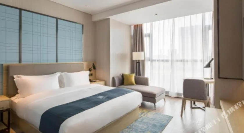 Bed in Echarm Hotel Changsha Yuelu Mountain West Bus Station Metro Station