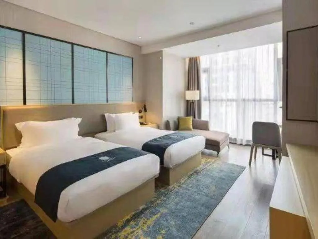 Bed in Echarm Hotel Changsha Yuelu Mountain West Bus Station Metro Station