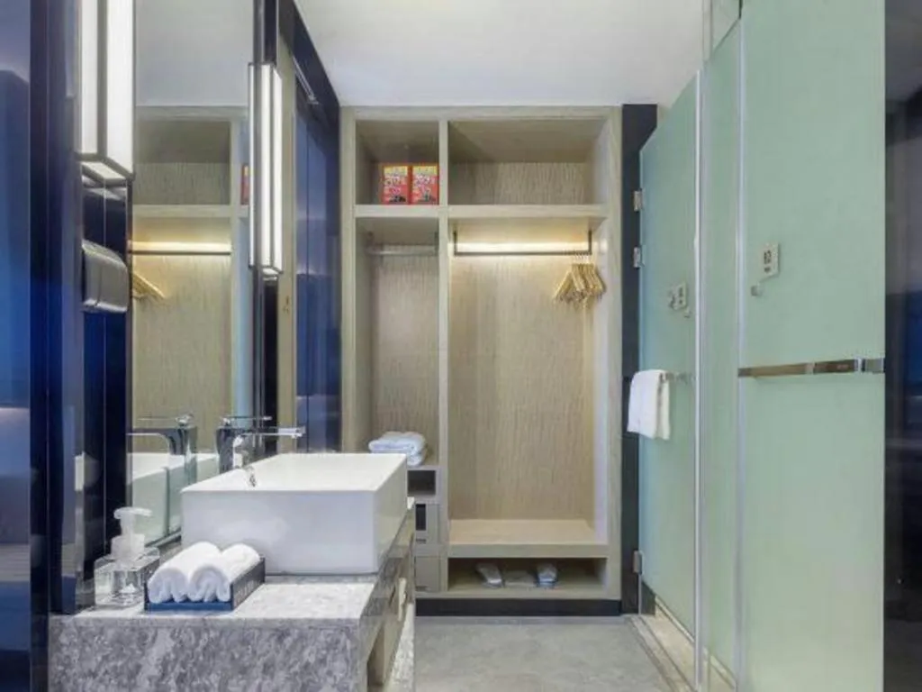 Bed in Echarm Hotel Changsha Yuelu Mountain West Bus Station Metro Station