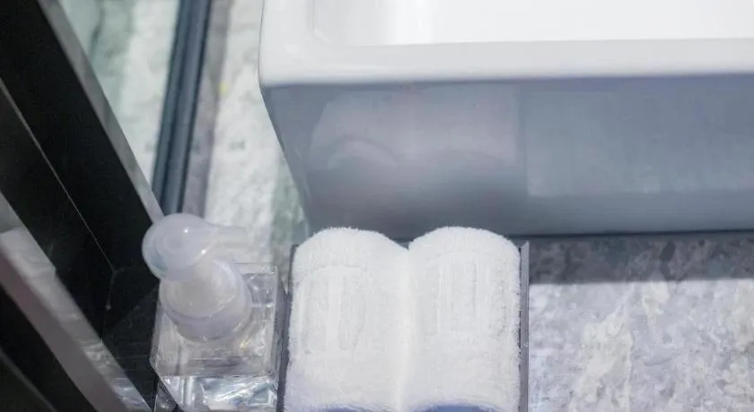 Echarm Hotel Changsha Yuelu Mountain West Bus Station Metro Station