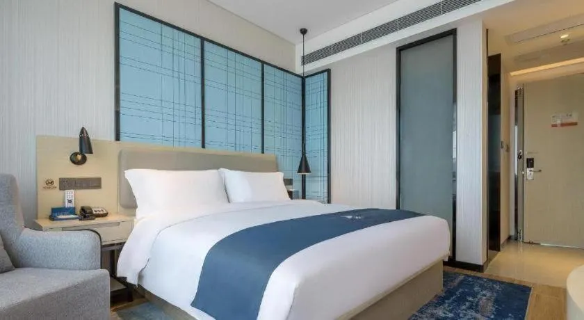 Bed in Echarm Hotel Changsha Yuelu Mountain West Bus Station Metro Station