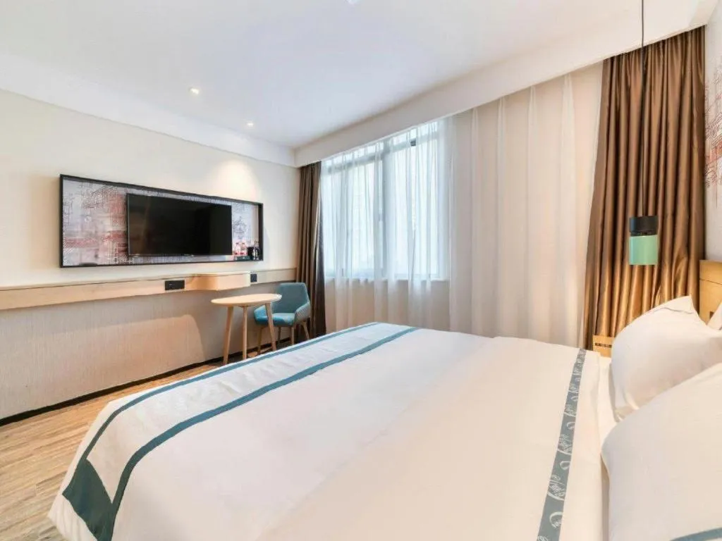 Bed in City Comfort Inn Nanchang Zhangshulin Shashagou Metro Station