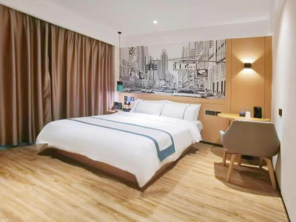 Bed in City Comfort Inn Nanchang Zhangshulin Shashagou Metro Station