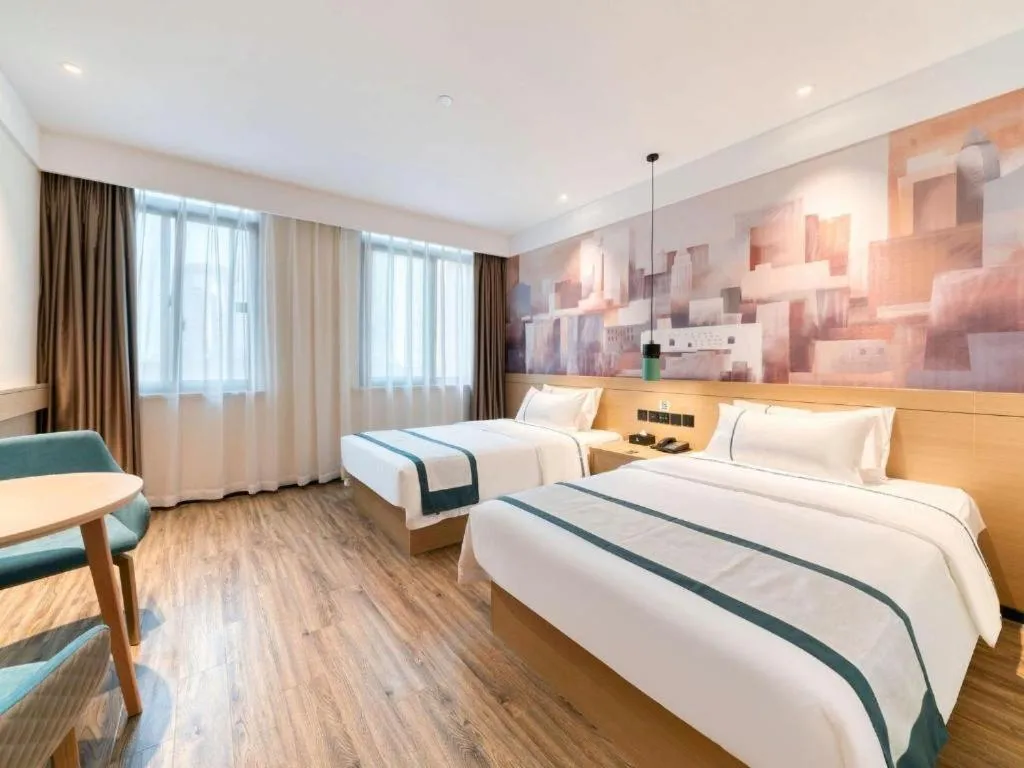 Bed in City Comfort Inn Nanchang Zhangshulin Shashagou Metro Station