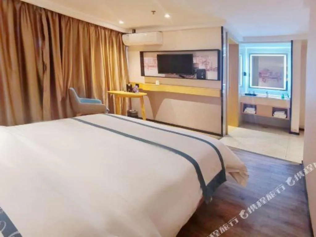 Bed in City Comfort Inn Nanchang Zhangshulin Shashagou Metro Station