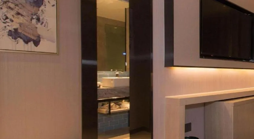 Echarm Hotel Changsha Wuyi Square Railway Metro Station