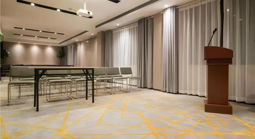 Echarm Hotel Changsha Wuyi Square Railway Metro Station