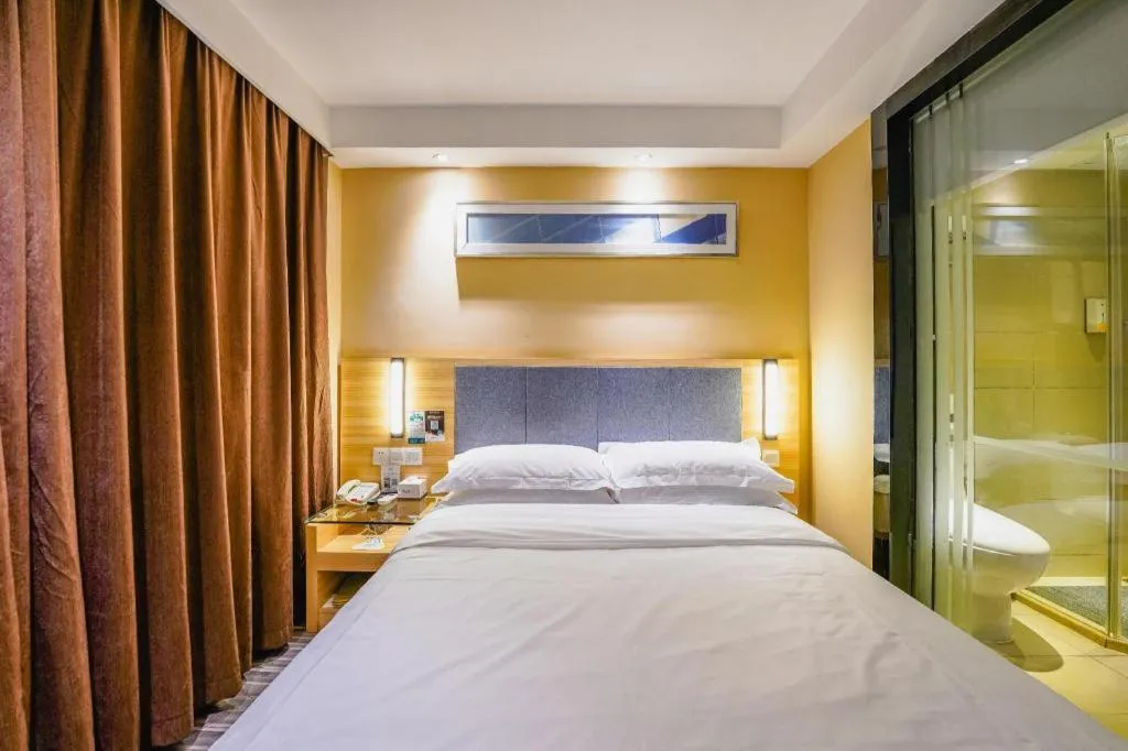 Bed in City Comfort Inn Nanchang Bayi Square Metro Station Wushang