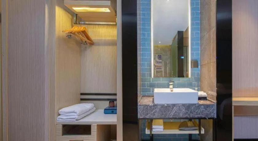 Echarm Hotel Nanchang Bayi Square Metro Station Wushang MALL