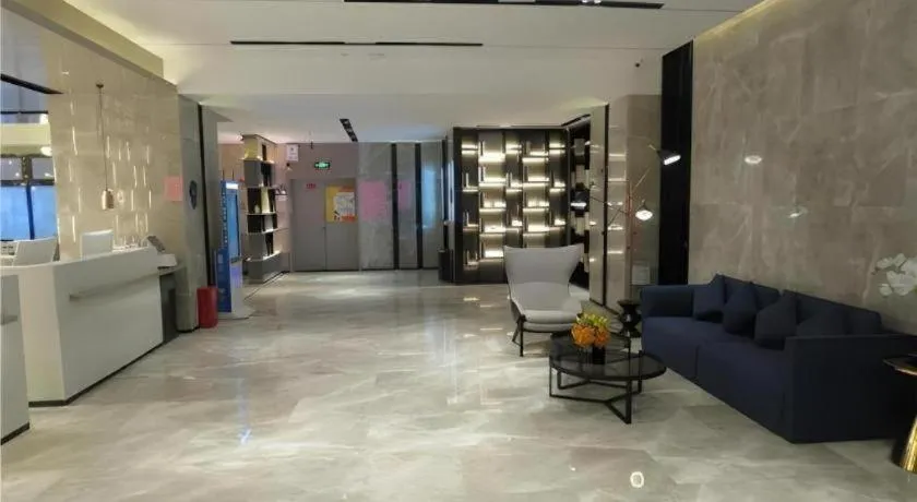 Echarm Hotel Nanchang Bayi Square Metro Station Wushang MALL