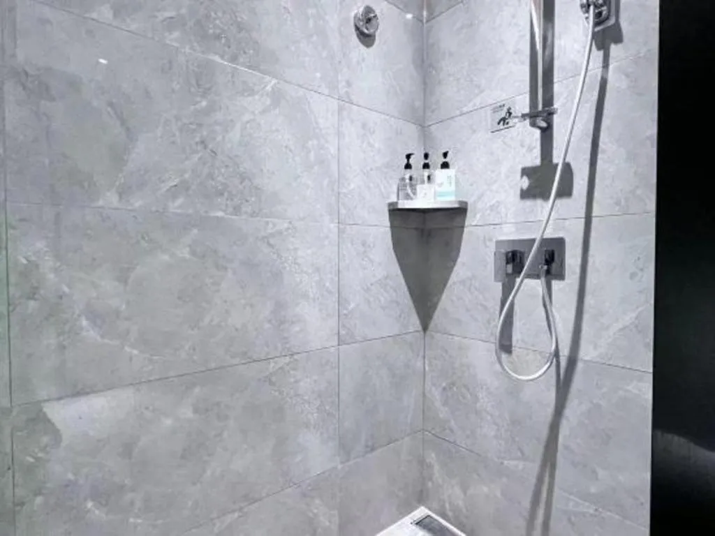 Echarm Hotel Nanchang Bayi Square Metro Station Wushang MALL