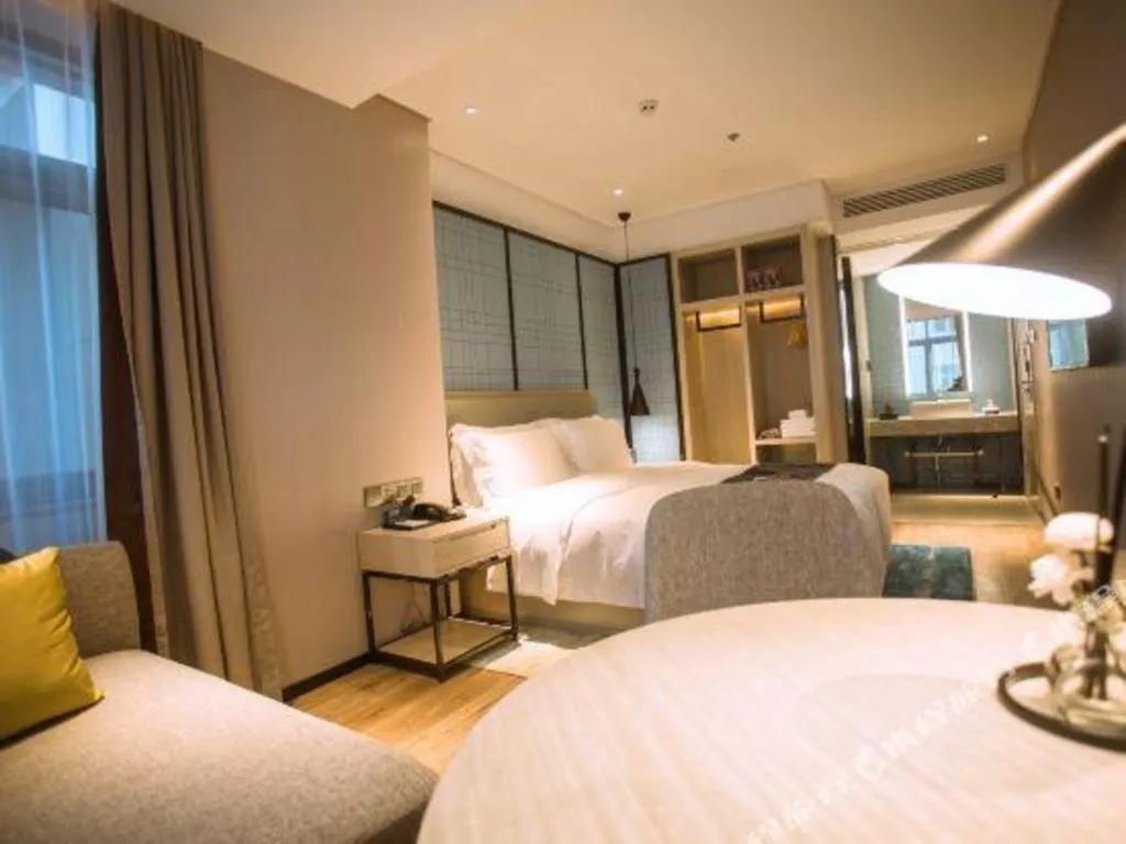 Bed in Echarm Hotel Nanchang Bayi Square Metro Station Wushang MALL