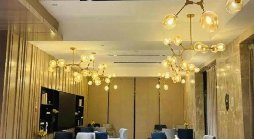 Echarm Hotel Nanchang Bayi Square Metro Station Wushang MALL