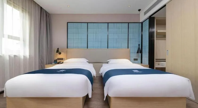 Bed in Echarm Hotel Nanchang Bayi Square Metro Station Wushang MALL