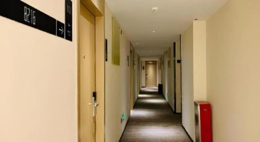 City Comfort Inn Guangzhou Sun Yat-sen Memorial Hospital Yide Road Metro Station
