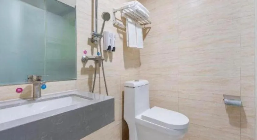 City Comfort Inn Guangzhou Sun Yat-sen Memorial Hospital Yide Road Metro Station