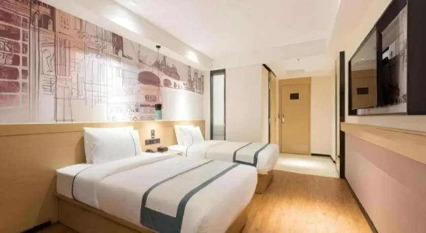 Bed in City Comfort Inn Guangzhou Sun Yat-sen Memorial Hospital Yide Road Metro Station