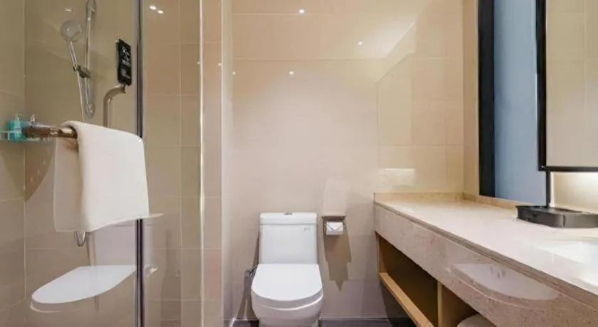 City Comfort Inn Guangzhou Sun Yat-sen Memorial Hospital Yide Road Metro Station