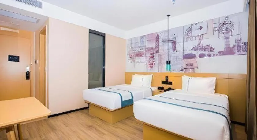 Bed in City Comfort Inn Guangzhou Sun Yat-sen Memorial Hospital Yide Road Metro Station
