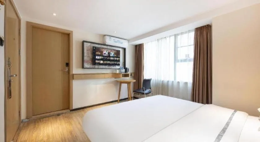 Bed in City Comfort Inn Guangzhou Sun Yat-sen Memorial Hospital Yide Road Metro Station